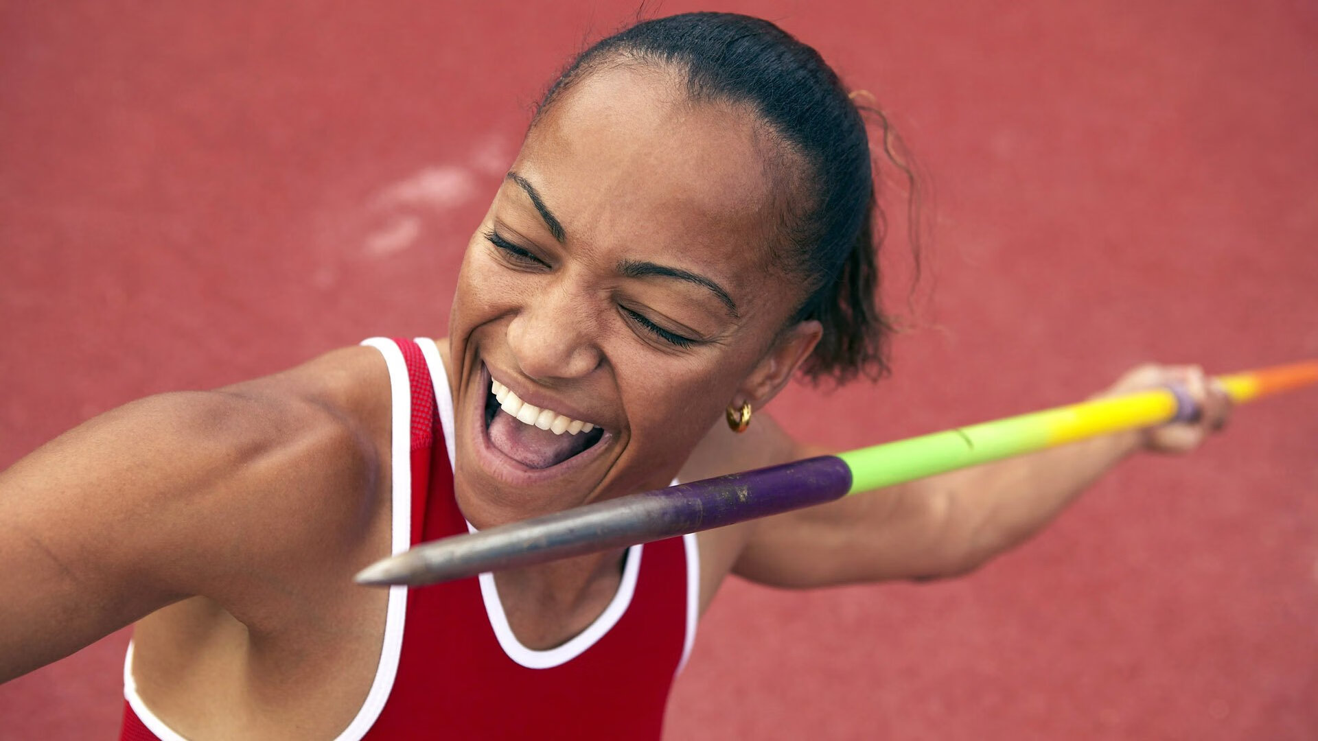 冰与火的对决,挪威新星与土耳其铁骑的F1年度王座血拼