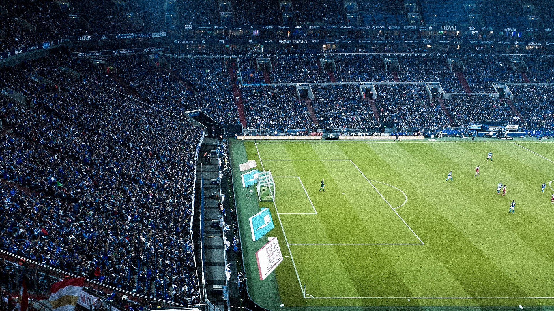 黄鸭组合展翅，东瀛风暴席卷—日本队横扫德国队背后的战术革命