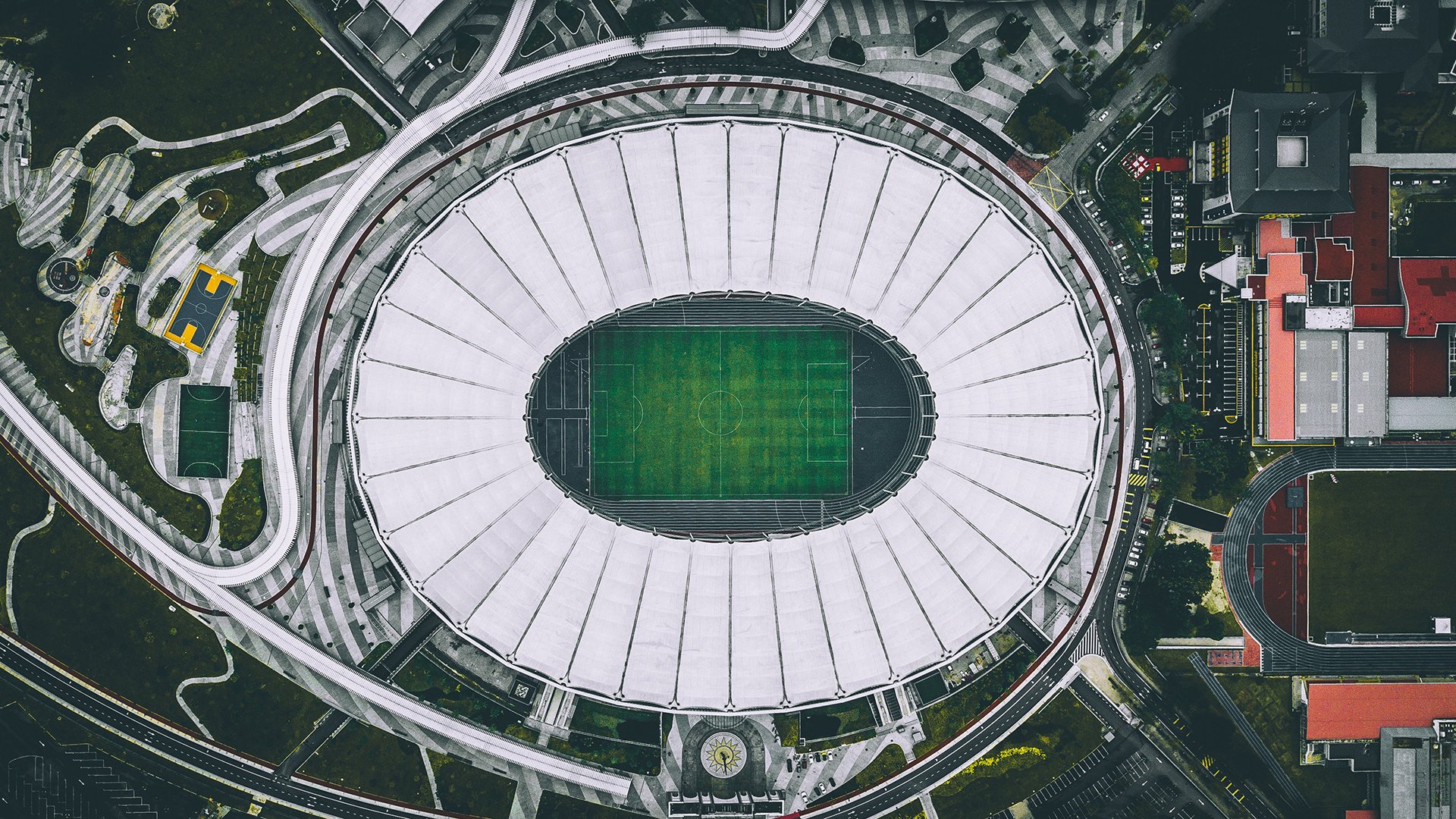 2026复仇之夜，当乌拉圭的铁骑碾过北欧神话，托纳利用90分钟书写新王宣言